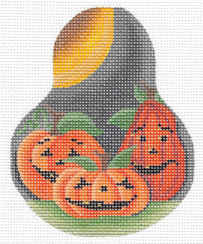 KCN1426 - Punkin Patch on a Pear