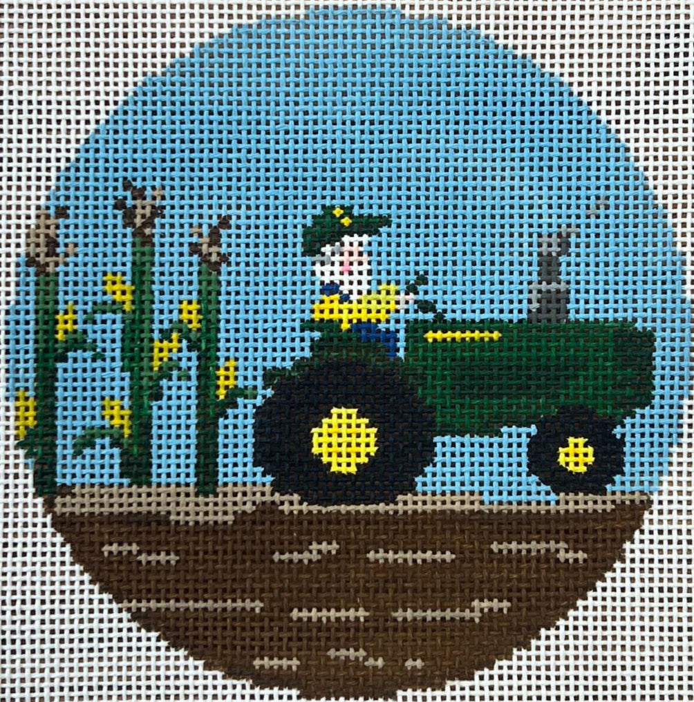 KJ39 -Santa on a Tractor
