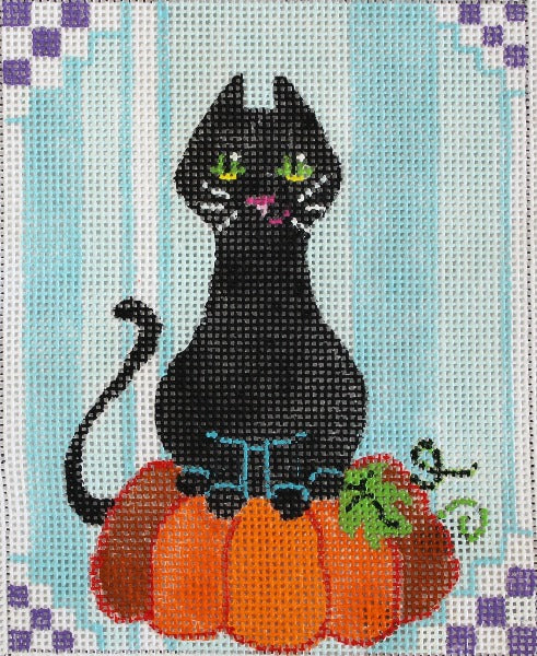 KL452 - Black Cat Poses on Pumpkin