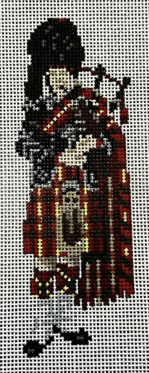 KW107 - Bagpiper Front