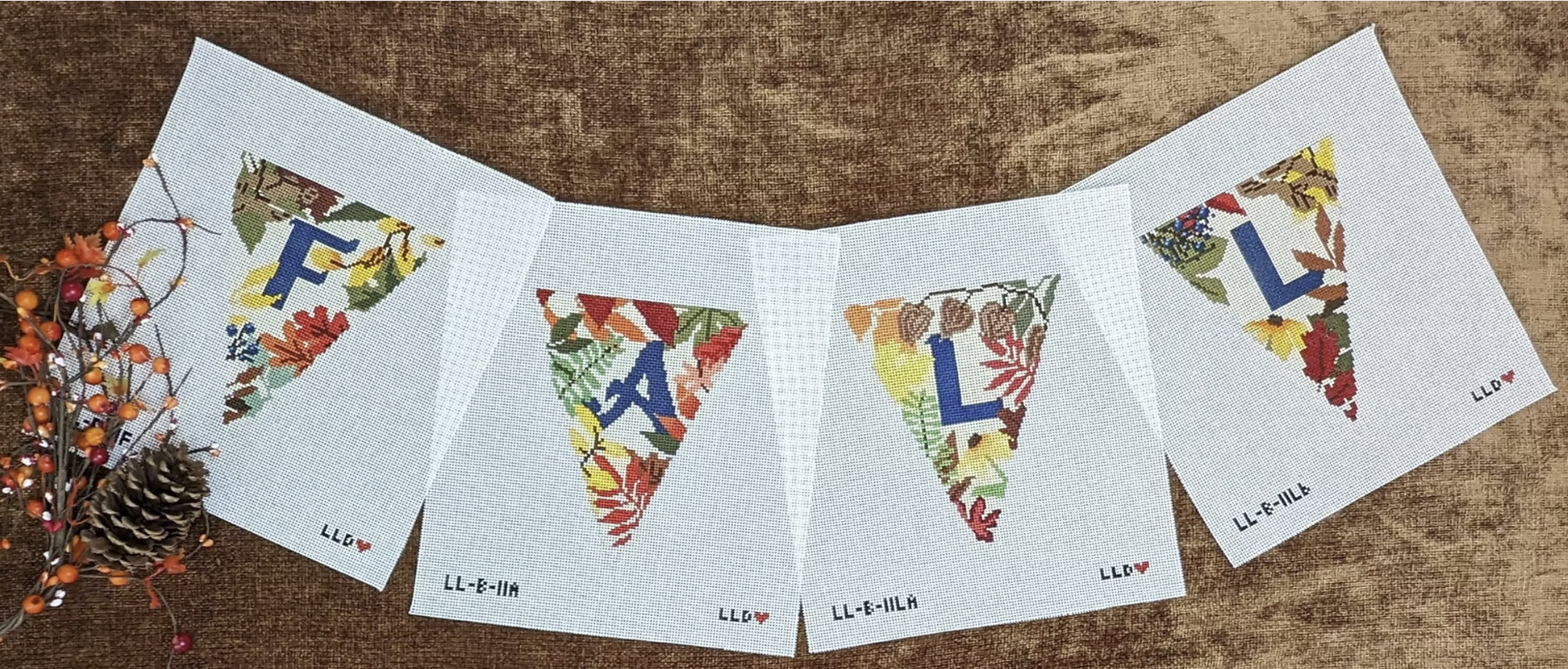 LL-BUN-1104 -  Fall Garland (4 canvases)