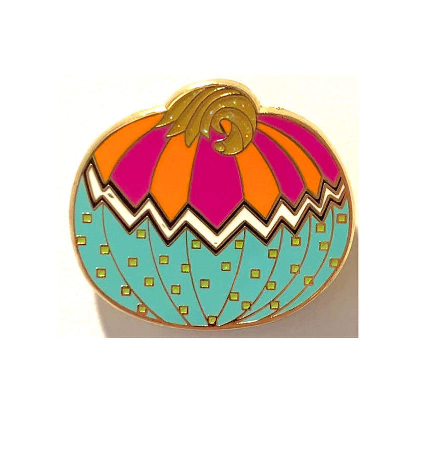 MAGE-04 - Funky Pumpkin with Turquoise Bottom Needle Minder