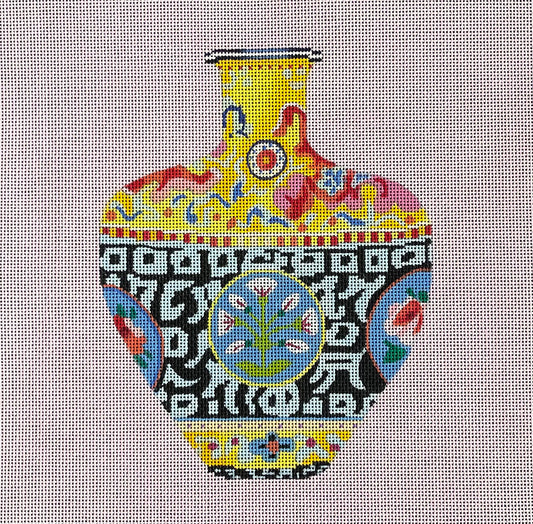 MC474 - Vase on Pink