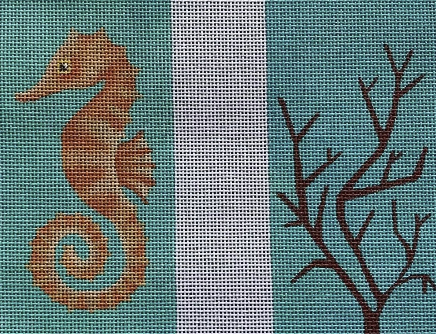 ME149 - Seahorse Eyeglass Case