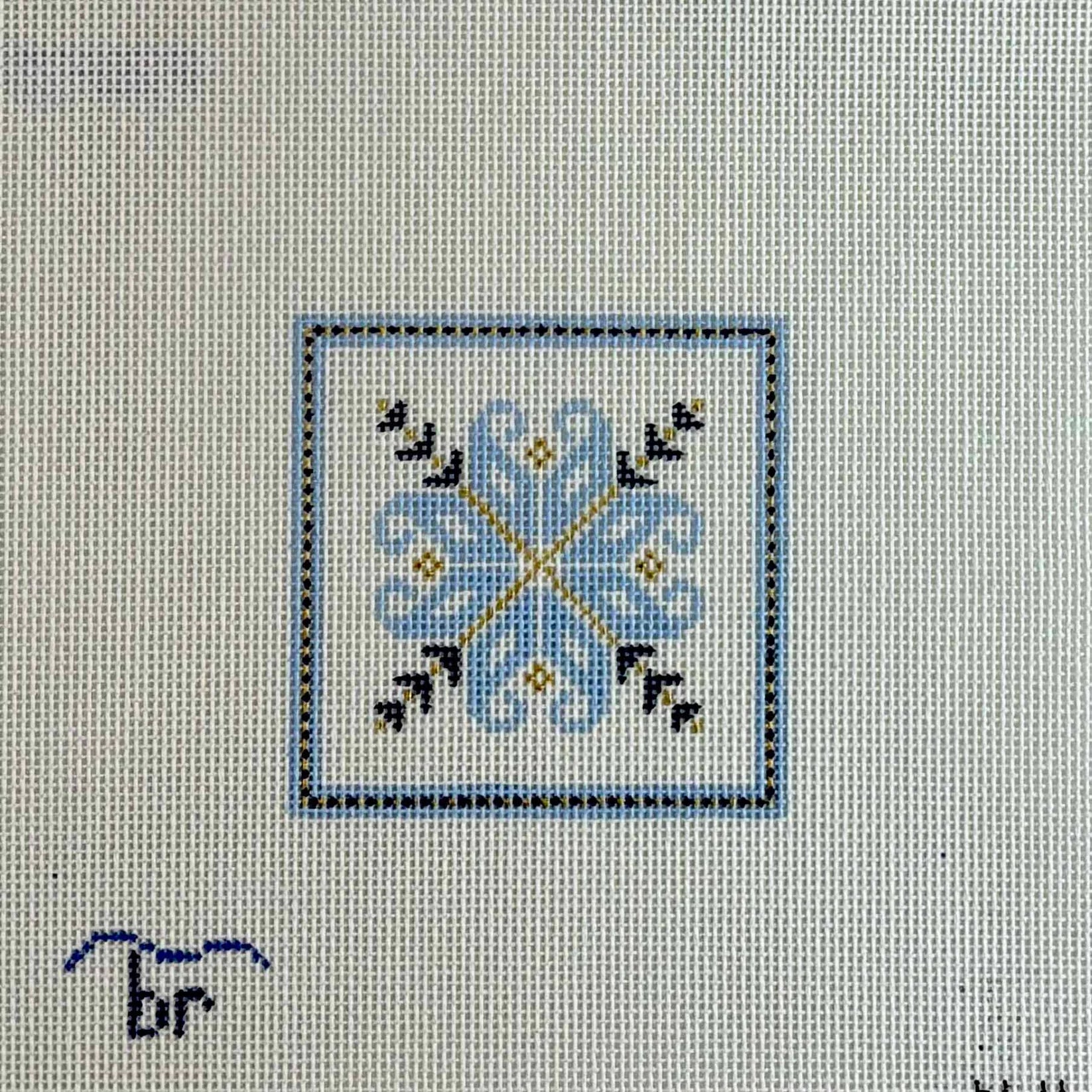N11 - Nordic Square - Blue/Gold