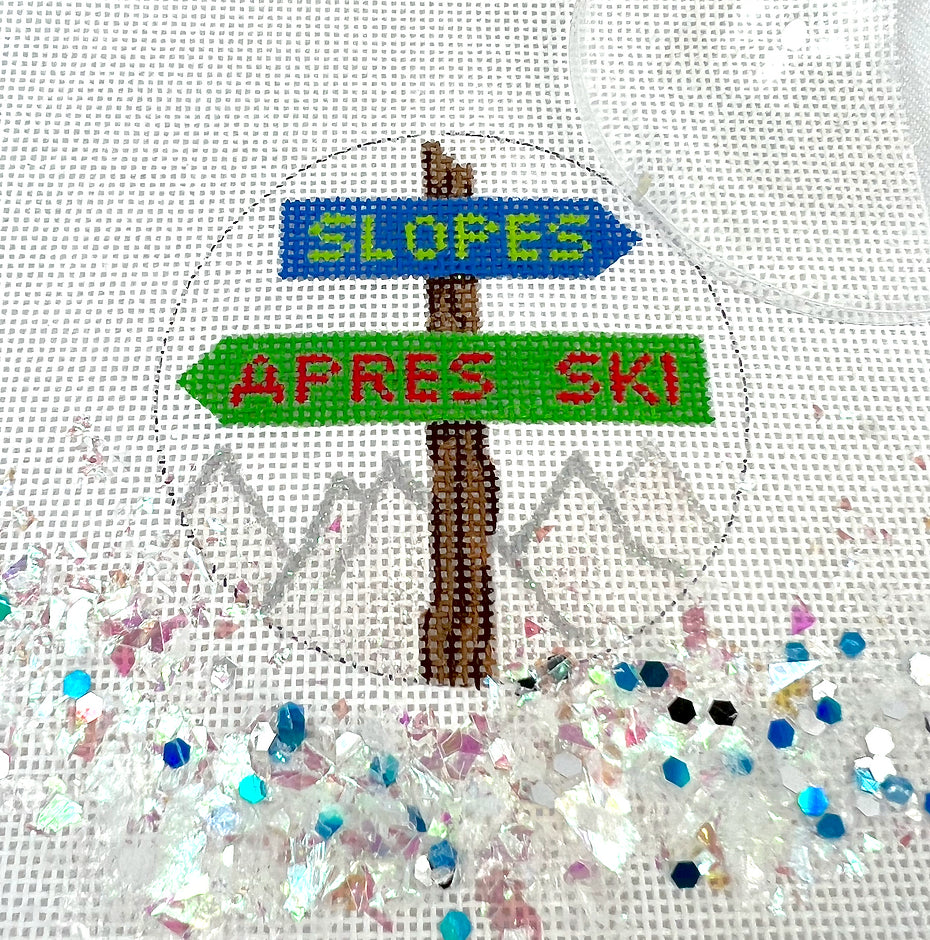 OMD-05 - Clear Dome and Confetti - Slopes and Apres Ski Sign Post