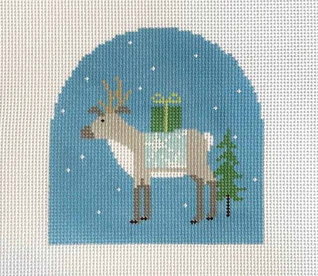 P-CL-R-004 - Reindeer with Star Blanket