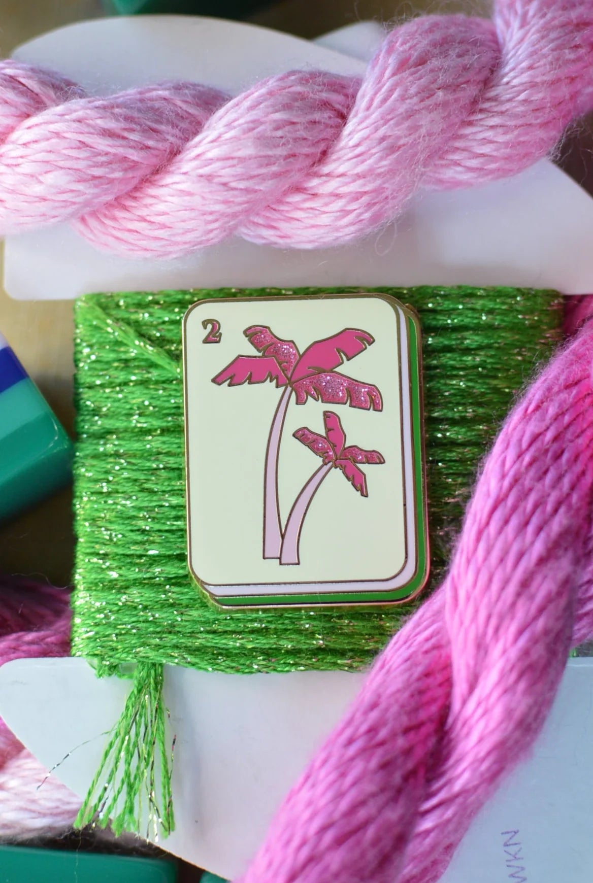 Pink Palm Mahjong Tile Needle Minder