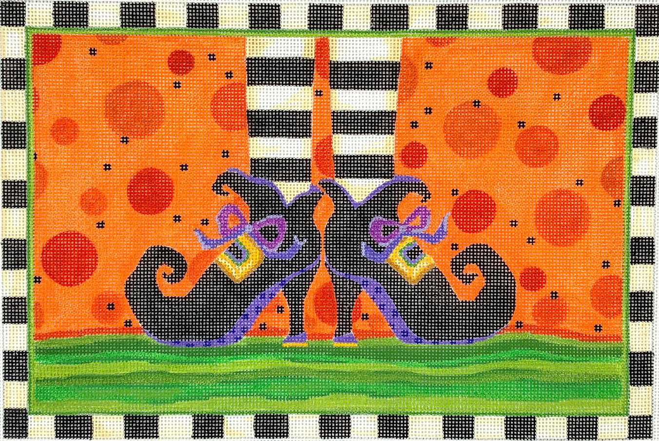 SER-PL-02 - Witch's Feet with Black and White Striped Border