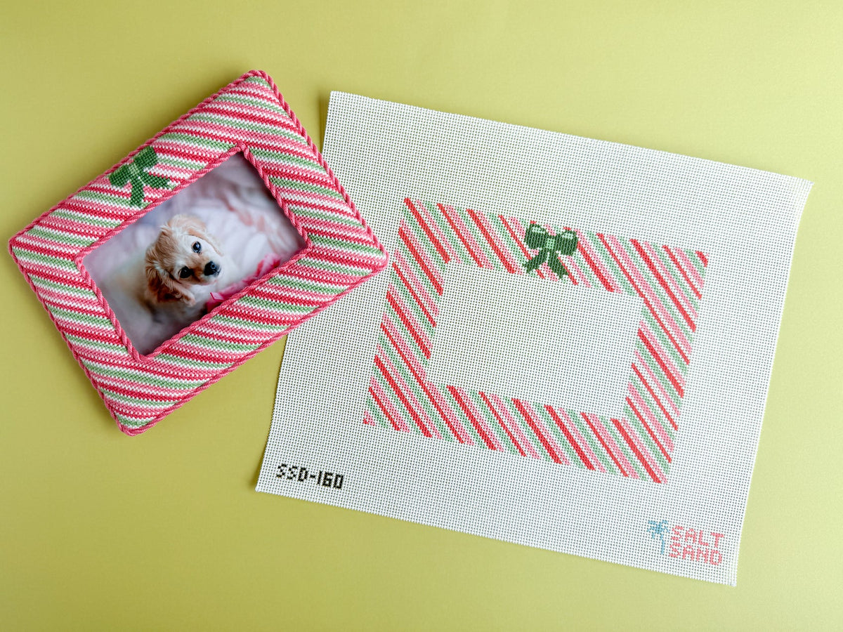 SSD-160 -  Holiday Bow Frame