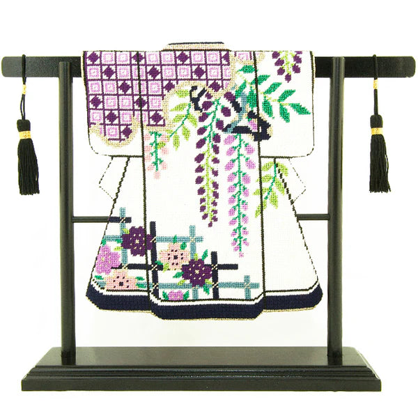 ST01 - Large Kimono Stand