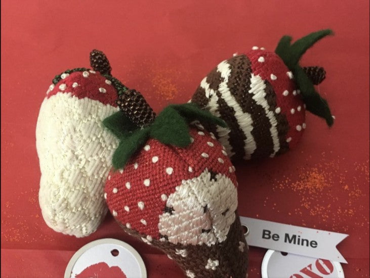 LS-S-1 - Chocolate Covered Strawberry White Stripe 3D