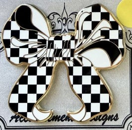 Enamel Bow Needle Minder