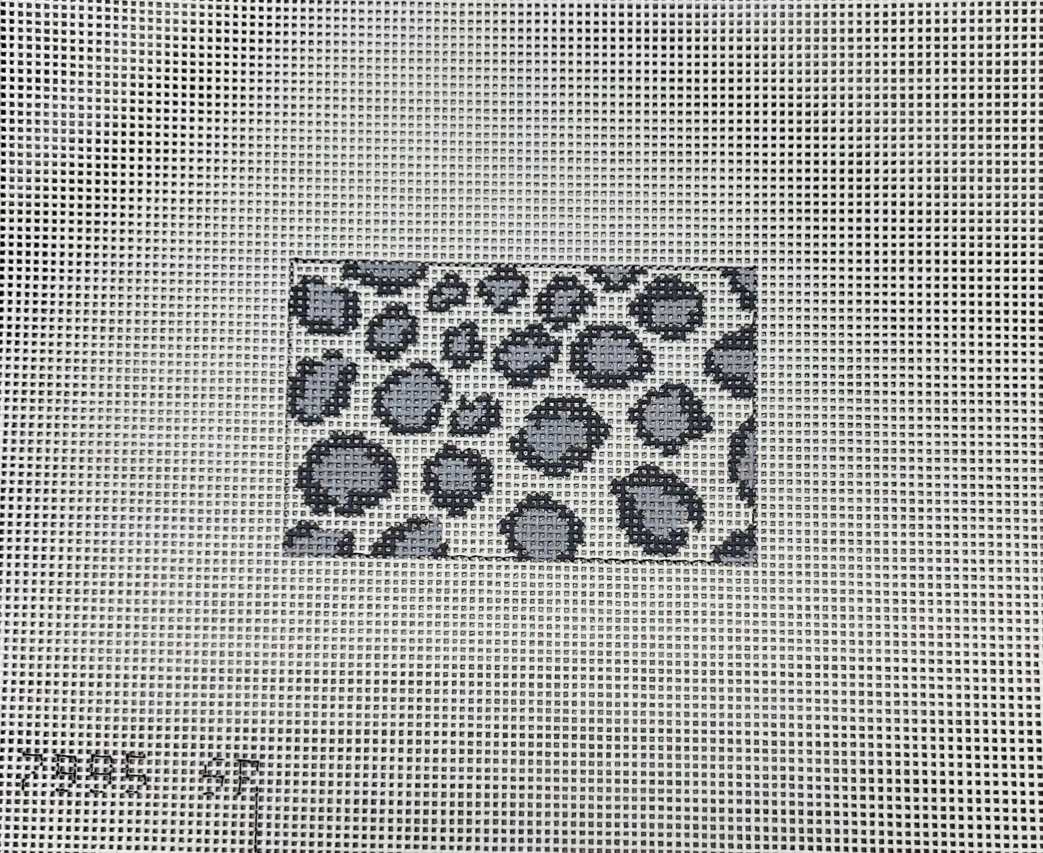 7995 - Grey Leopard Spots Insert