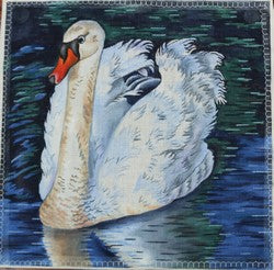 R348 - Elegant Swan