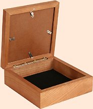 Small Oak Box 4” x 4” Design