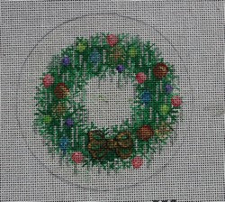 WS905C - Ornament Wreath - Ornaments